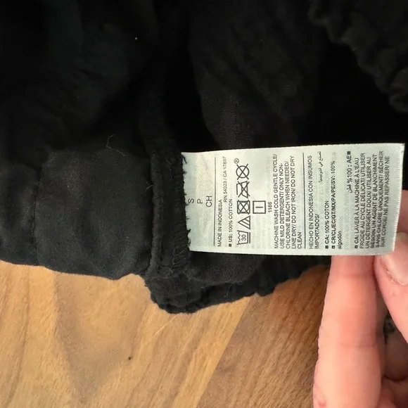 Old Navy Black Casual Gauze Comfort Waistband Shorts Summer Beach Womens Size S - Picture 4 of 5